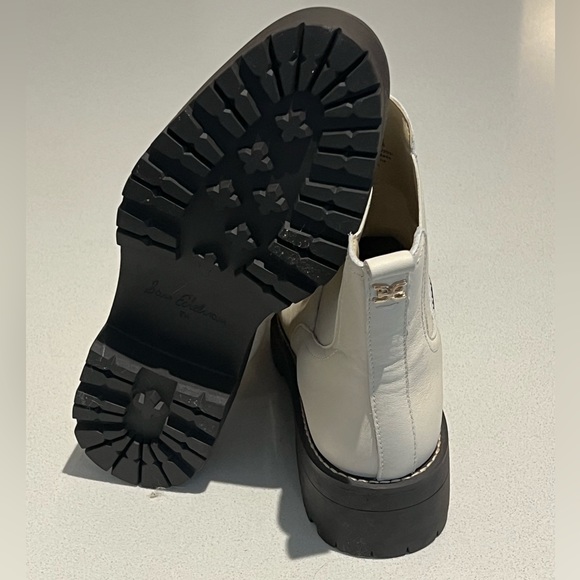 Sam Edelman Woman’s Leather Justina Chelsea Boot Size 8 in Ivory - Picture 2 of 3